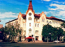 Grand Hotel Ukraine. Hotel Entrance